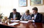 Podpisanie umowy z gminą Połaniec (1).JPG